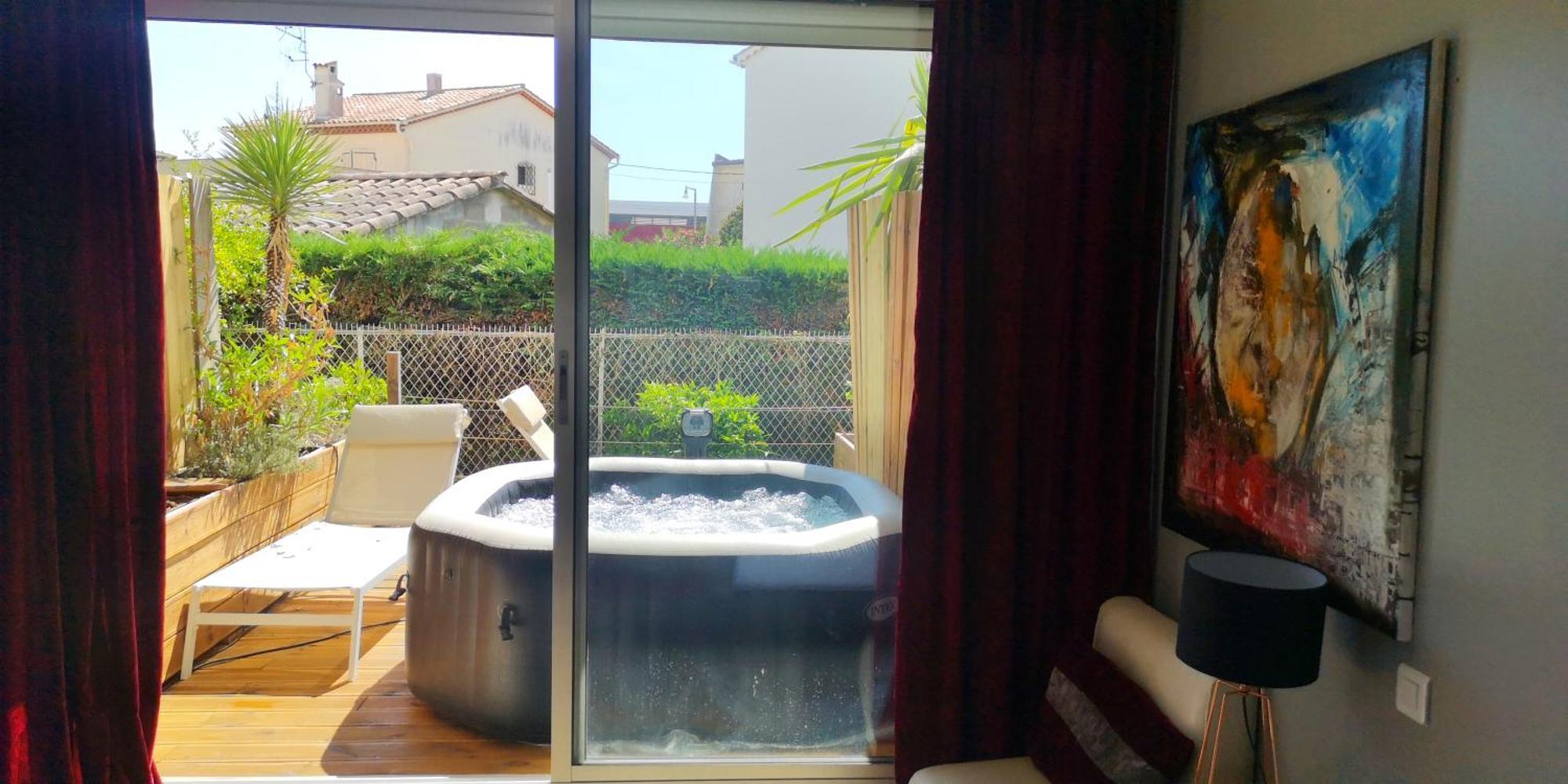 Hotel Sable Et Soleil - Port, Plage Et Jacuzzi Prive Fréjus Oda fotoğraf
